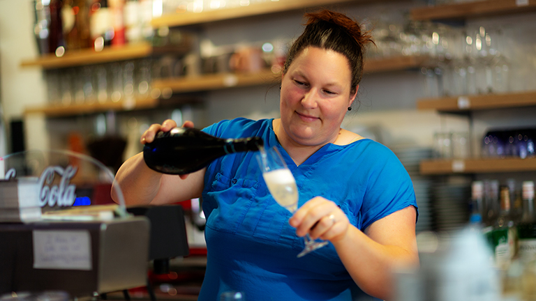 Eiskaffee - Eisschokolade, Milchmix - Milchshake, Carbonara Spaghetti Eis, Banana Spaghetti Eis, Schoko Spaghetti Eis, Spaghetteria Italia, Kiwi Spaghetti Eis, Nero Spaghetti Eis, Vanille Spaghetti Eis, Erdbeer Spaghetti Eis, Amarena Spaghetti Eis, Primavera Spaghetti Eis, Clasico Spaghetti Eis, Schokosoße Tüte, After Eight Tüte, Erdbeer Tüte, Amarena Tüte, Erdbeersoße Tüte, Bonito Tüte, Raffaello Tüte, Krokant Tüte, Nuss Tüte, Rocher Tüte, Joghurt Waldbeer, Joghurt Amarena, Joghurt Kiwi, Joghurt Himbeer, Joghurt Bonita, Joghurt Erdbere, Banana Eierlikör, Banana Krokant, Banana Amaretto, Banana Split, Fruchtspeiseeis, Milchspeiseeis, Eis ohne Laktose, Mon Cherie, Bounty, Rocher, Giotto, Mars, Coppa della Casa, Erdbeer Krokant, Erdbeer Banana Eierlikör, Erdbeer Schoko, Erdbeer Bayles, Waldbeerbecher, Brombeerbecher, Himbeerbecher, Heidelbeerbecher, Überraschungstüte, Smartiestüte, Buntetüte, Kinder Spaghetti, Smarties Eis, Maja die Biene, Pinocchio, Anders, besser, Pasta, DÜberzeugung, einfach, unmissverständlich